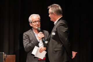 Photo des intervenants de la conférence publique des SIE « L'avenir du solaire en Suisse »
