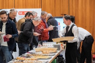 Buffet de la conférence publique des SIE « L'avenir du solaire en Suisse »